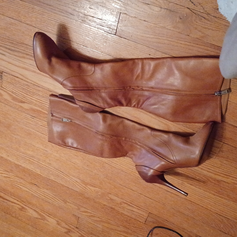 Women's dress boots
